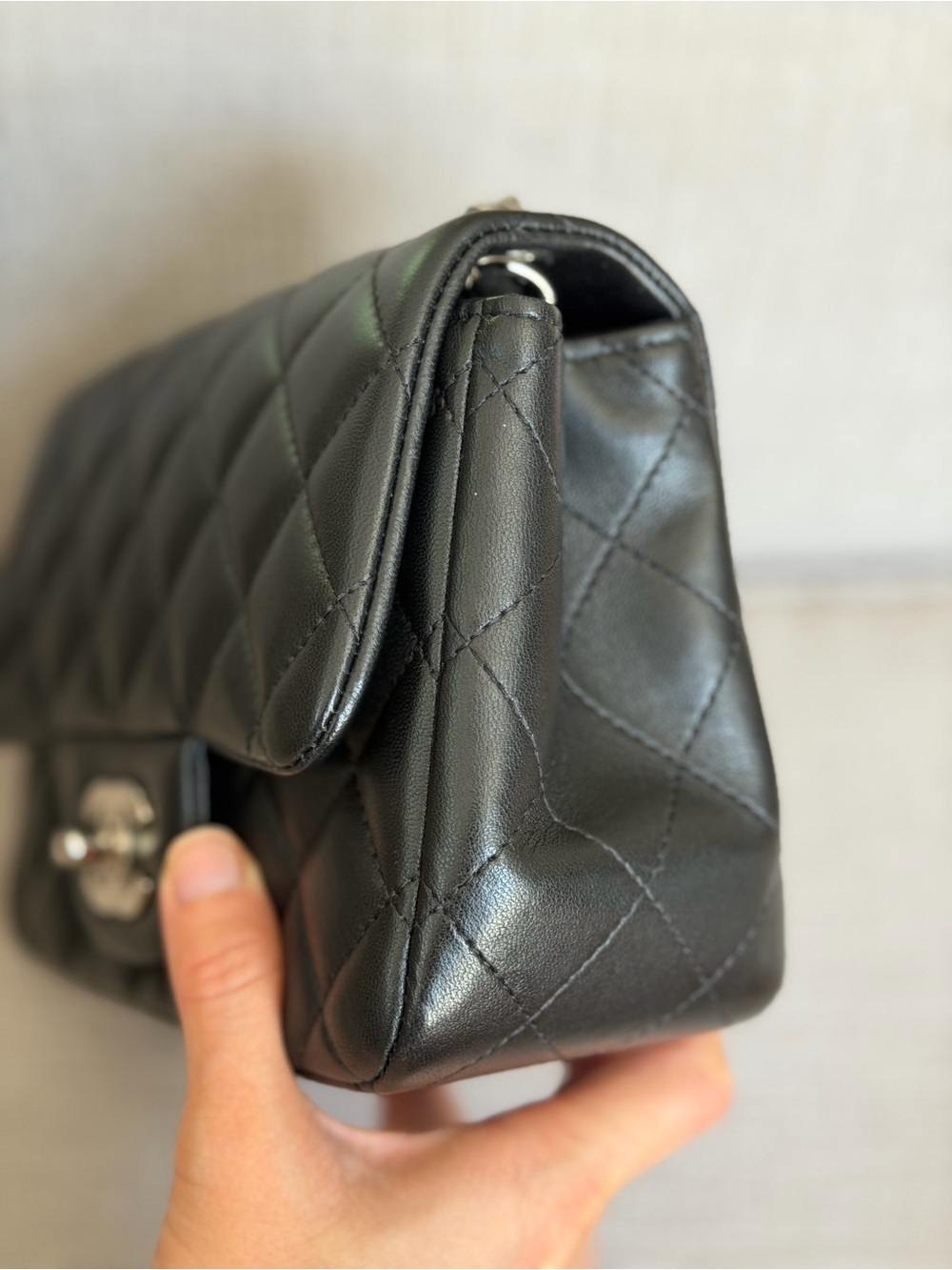 Chanel Black Mini Square Flap bag SHW - Picture 5 of 11